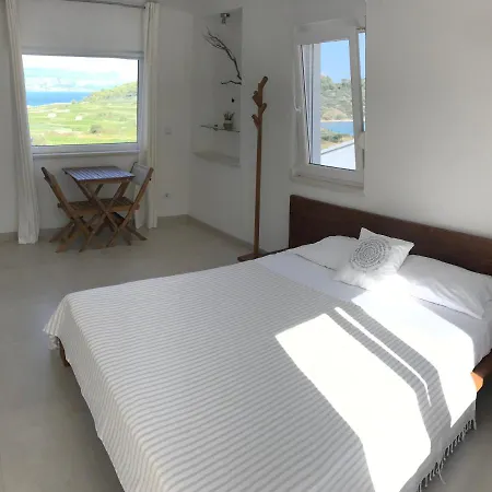Maison Lucante Apartment