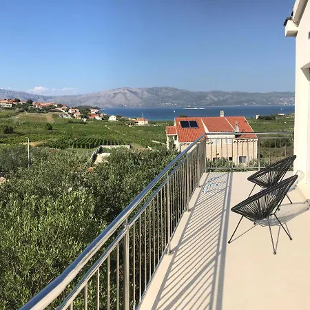 Maison Lucante דירה *